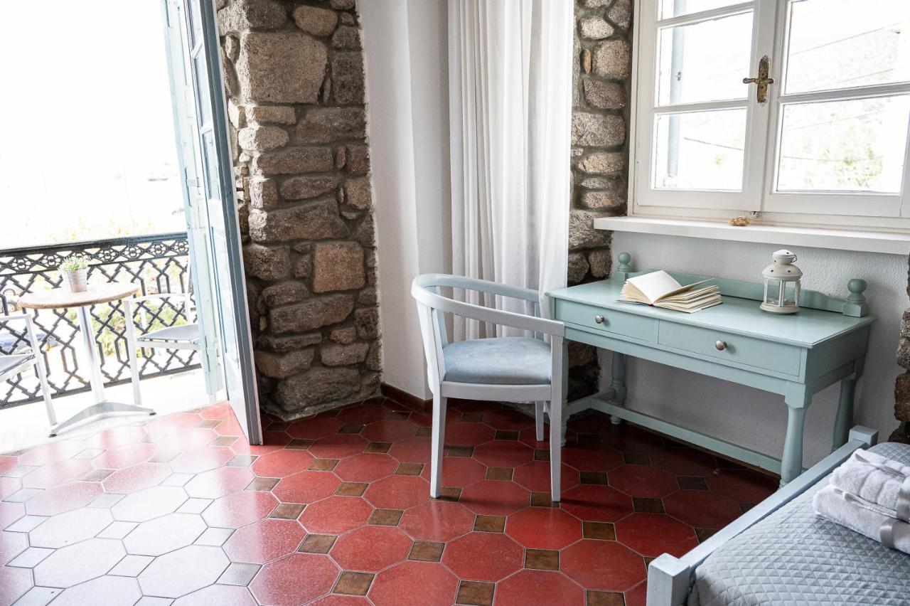 Poros Town Dionysos Hotel מראה חיצוני תמונה