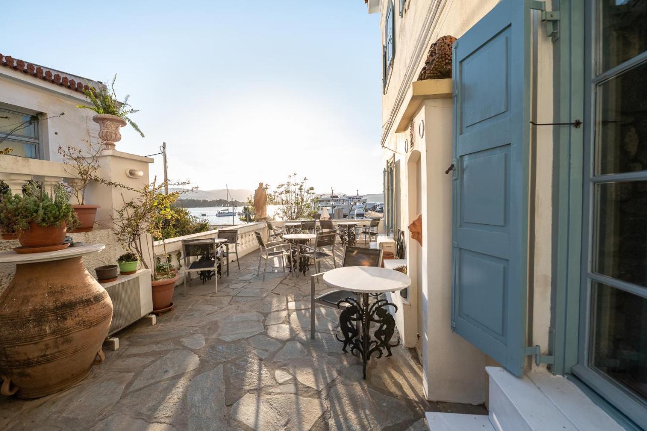 Poros Town Dionysos Hotel מראה חיצוני תמונה