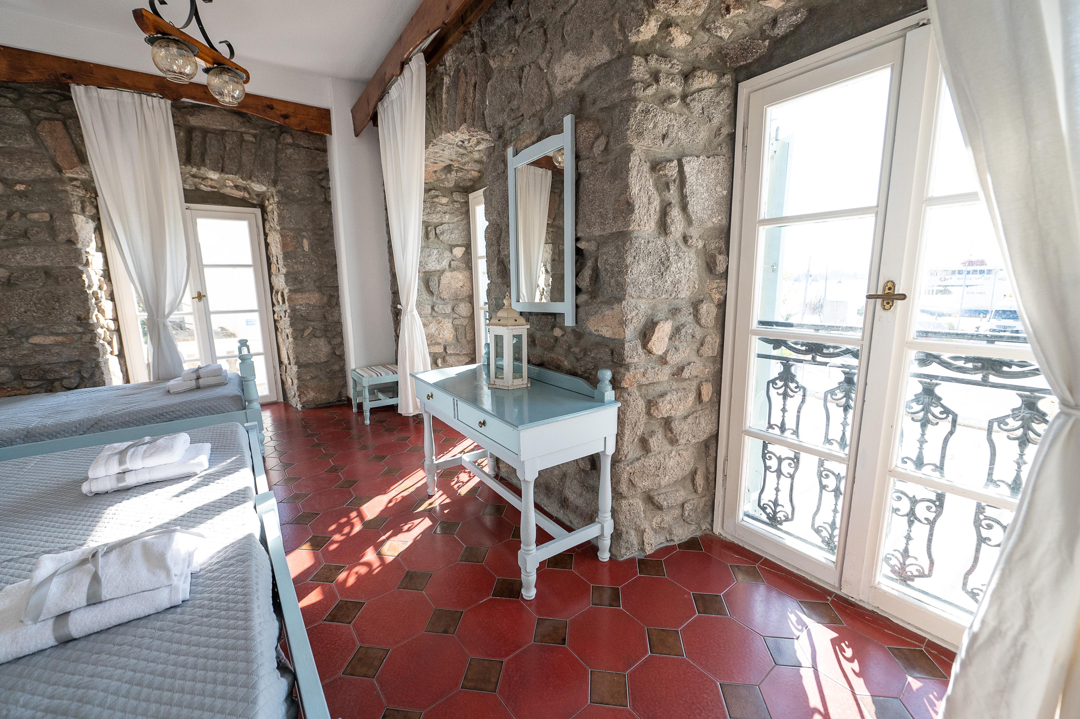 Poros Town Dionysos Hotel מראה חיצוני תמונה