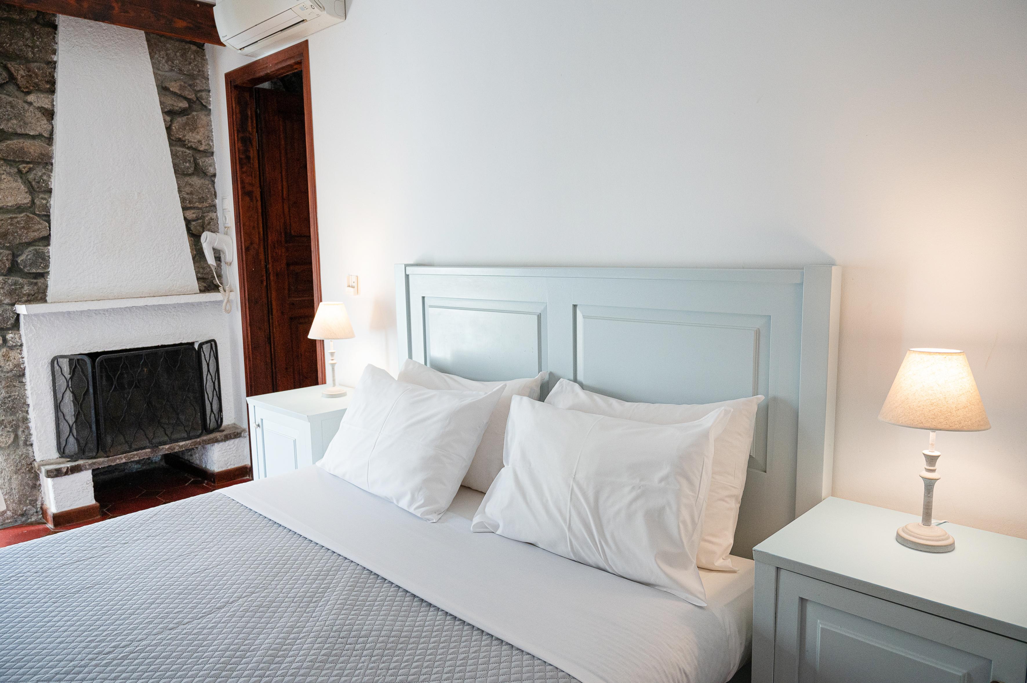 Poros Town Dionysos Hotel מראה חיצוני תמונה