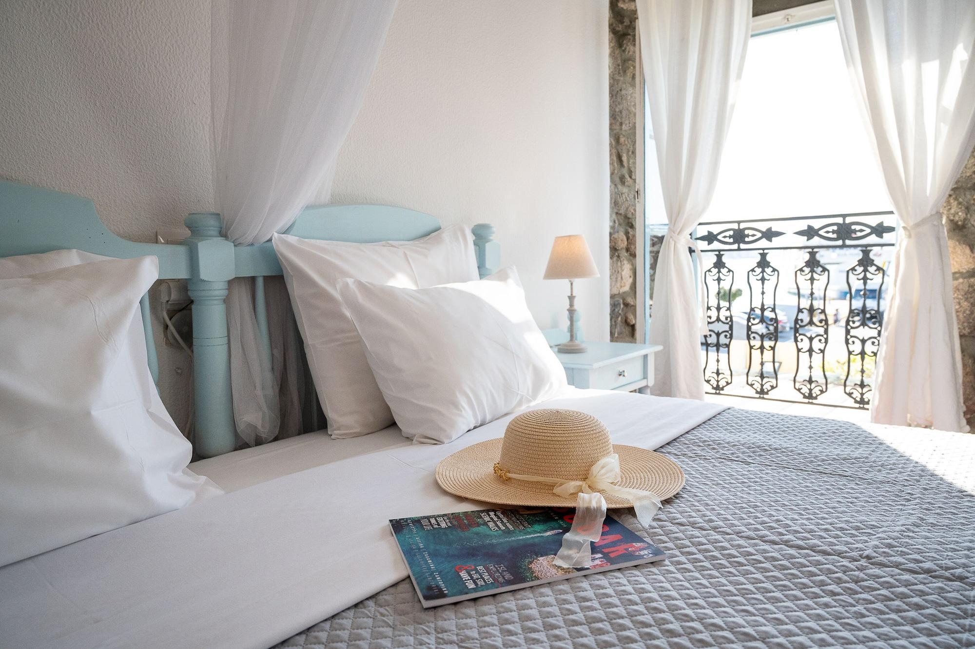 Poros Town Dionysos Hotel מראה חיצוני תמונה
